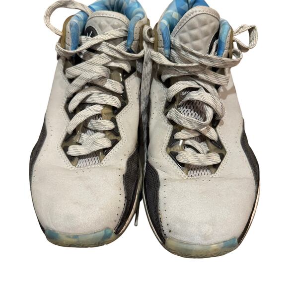 Way of Wade Athletic Shoes - Size 8 - Great Condition! - Picture 5 of 8